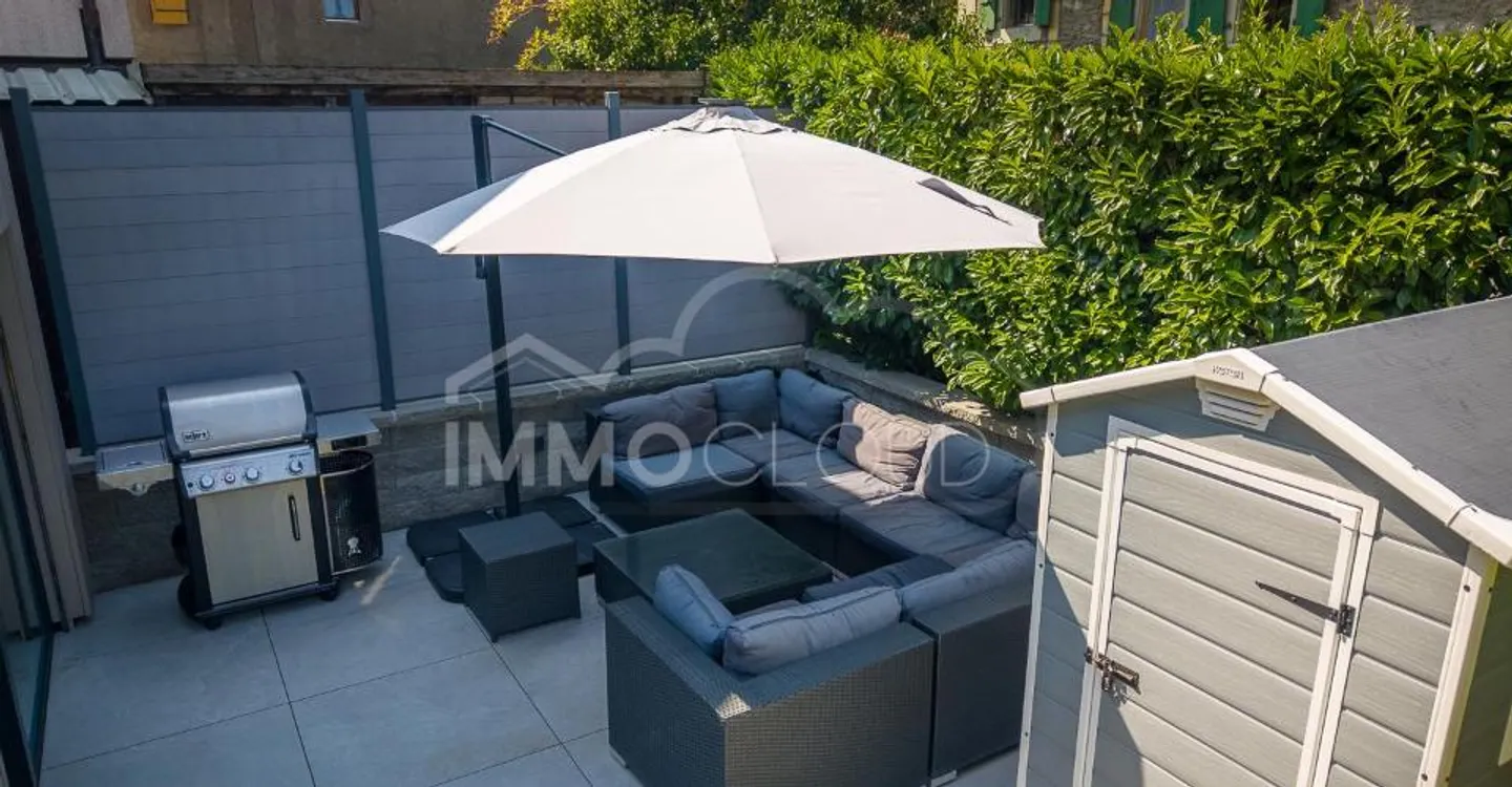 Duplex with terrace - Photo 4 of 11