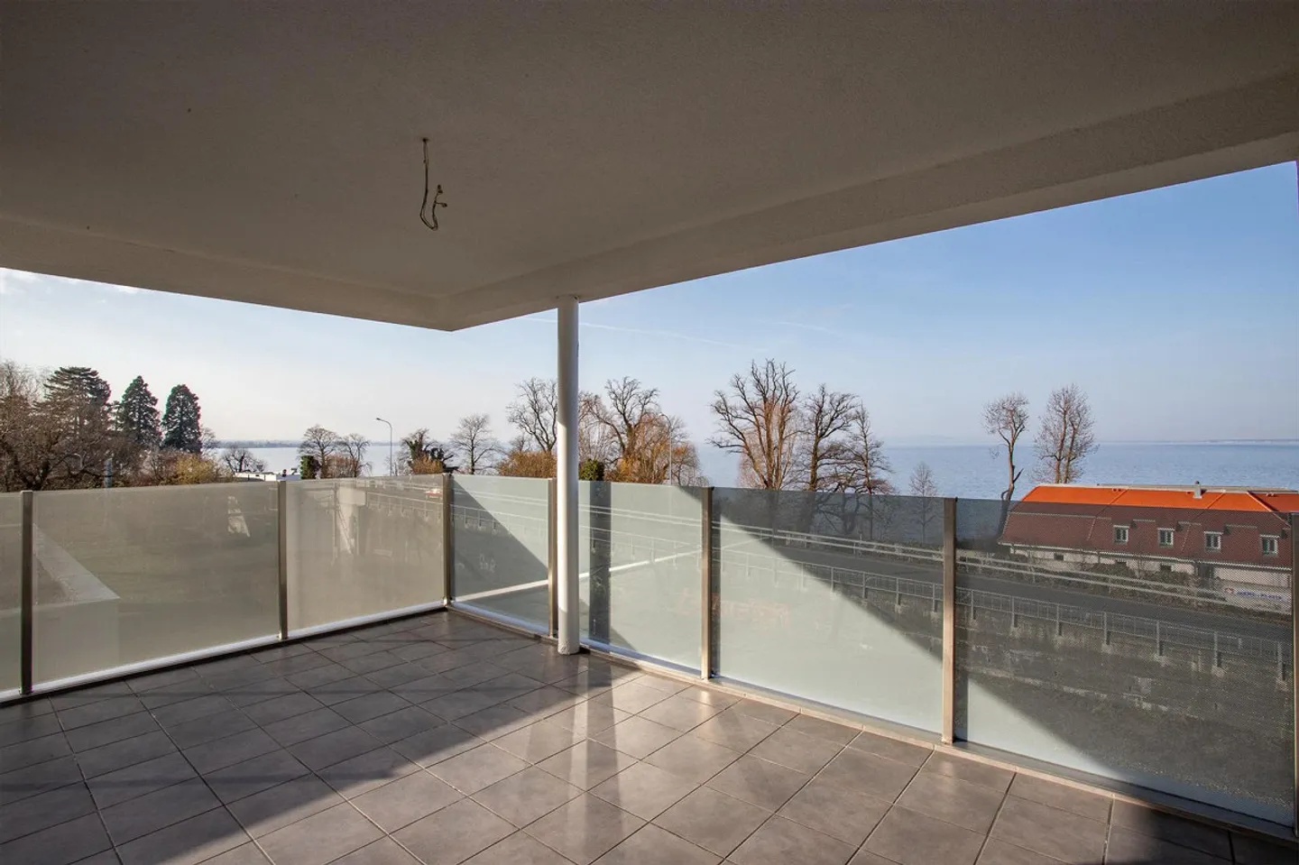 Wohnen mit fantastischer Seesicht! - Foto 8 von 9