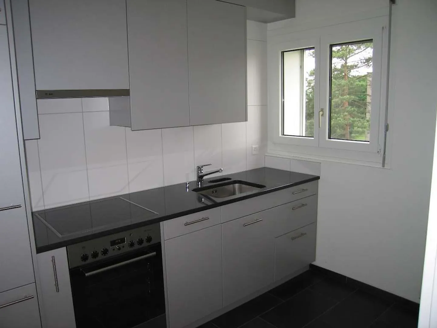 Small but nice... 1-room apartment in Dietlikon - Photo 2 of 3