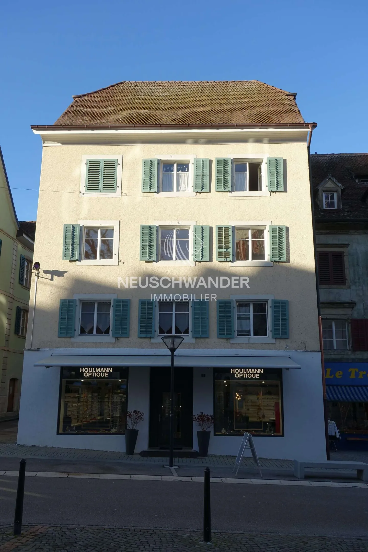 Edificio ad uso misto in vendita - Foto 3 di 13