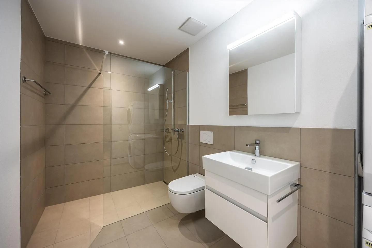 Modern 2.5-room apartment in second occupancy - Photo 2 of 5