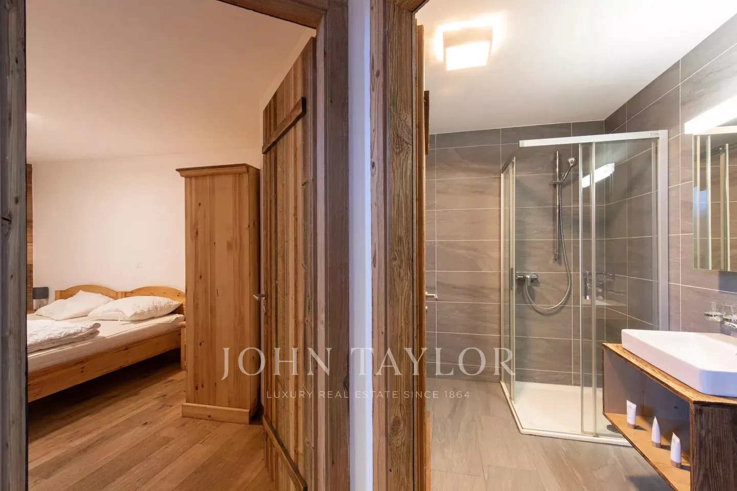 Veysonnaz Duplex 5,5 pièces avec Ski-in et Ski-out - Photo 3 sur 11