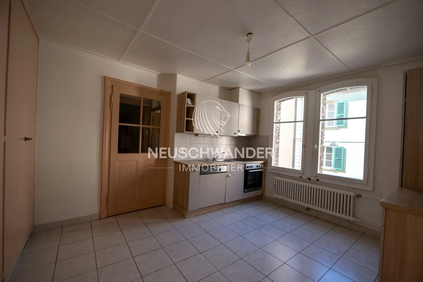 Edificio ad uso misto in vendita - Foto 8 di 13