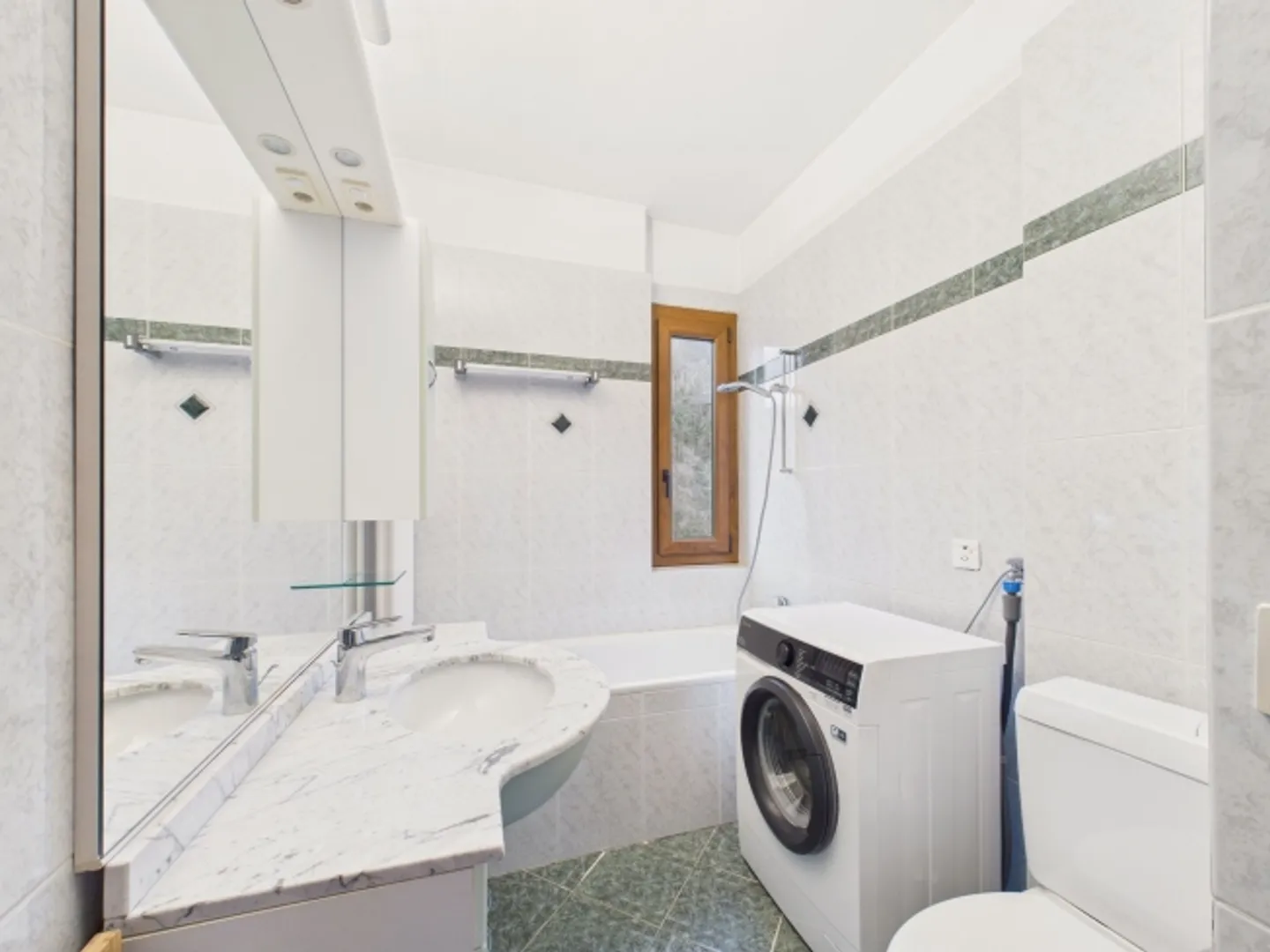 Außergewöhnliche 3,5-Zimmer-Wohnung mit Seeblick in Pazzallo - Foto 6 von 13