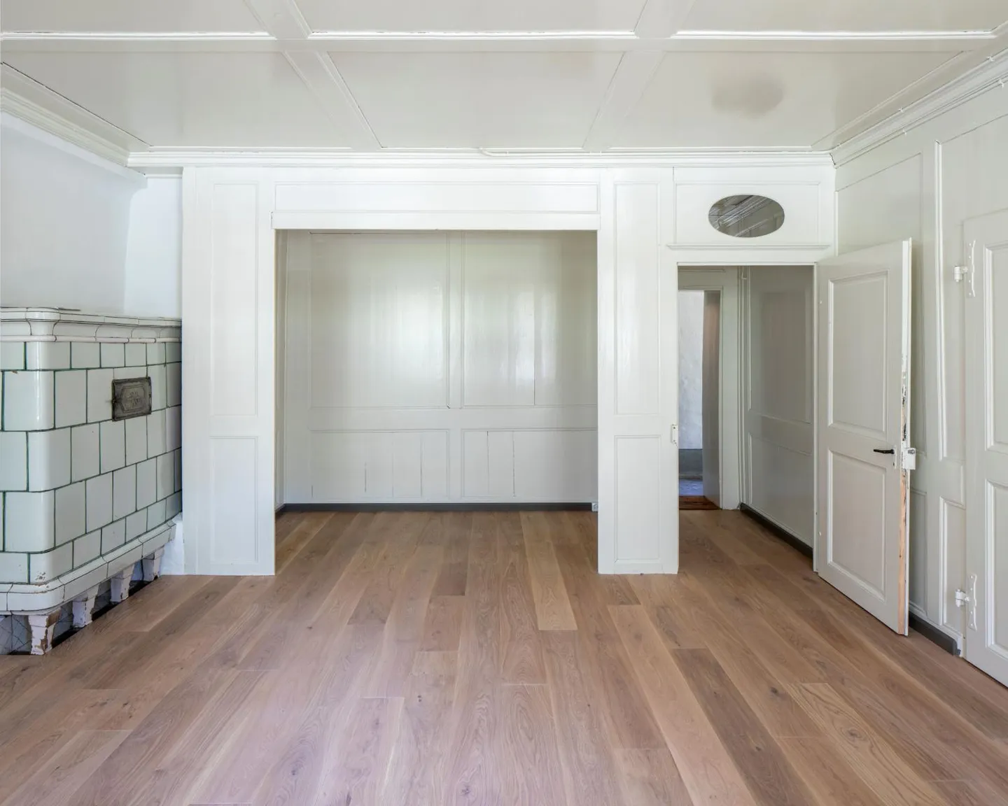 8-room house - Photo 3 of 7
