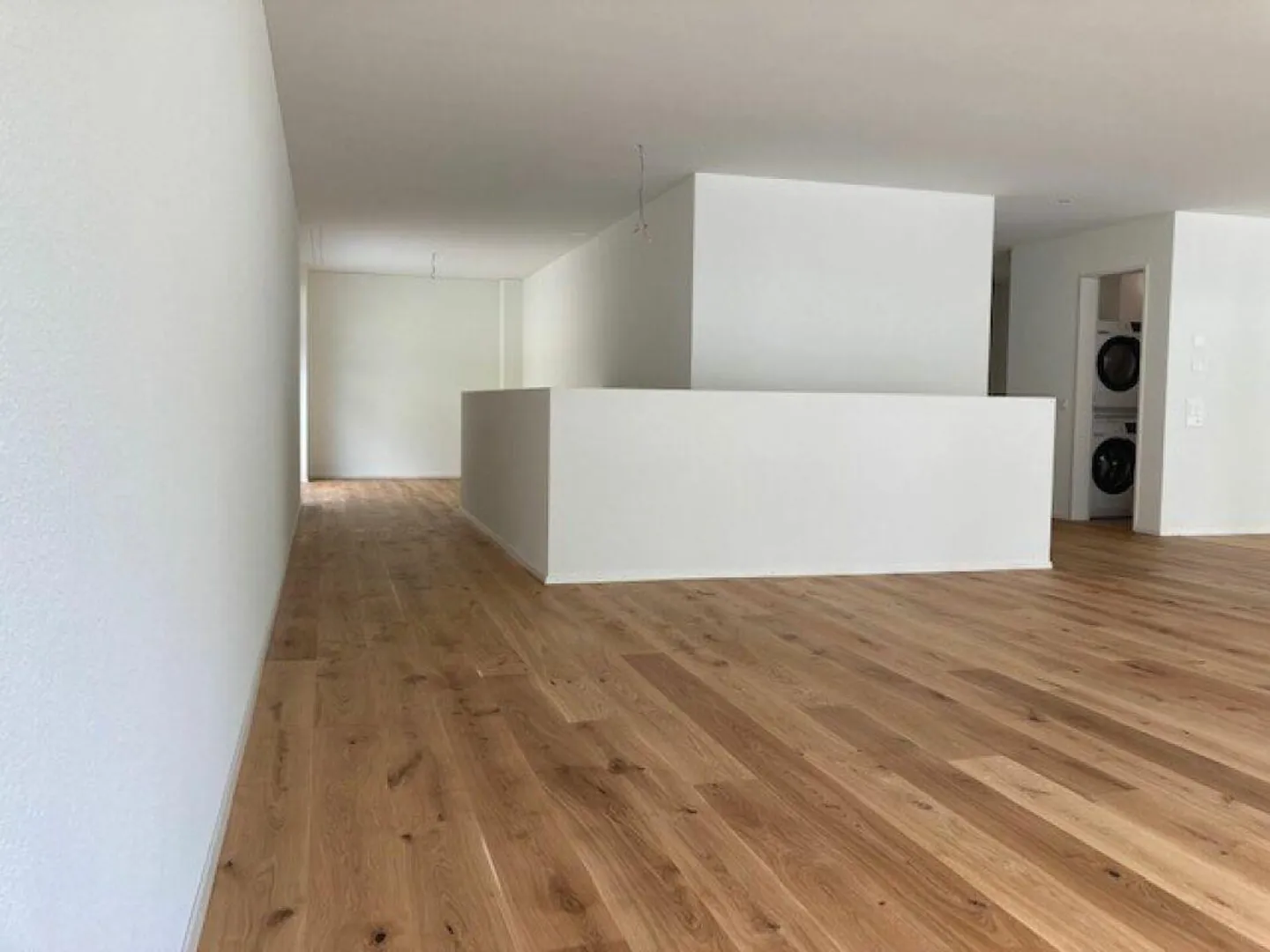 Ampio e luminoso appartamento duplex di 4,5 locali con contratto di affitto - Foto 9 di 19
