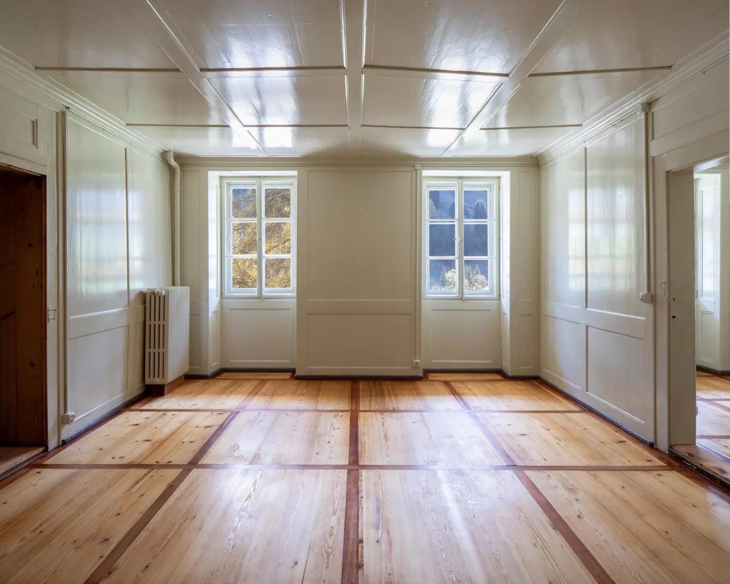 8-room house - Photo 4 of 7