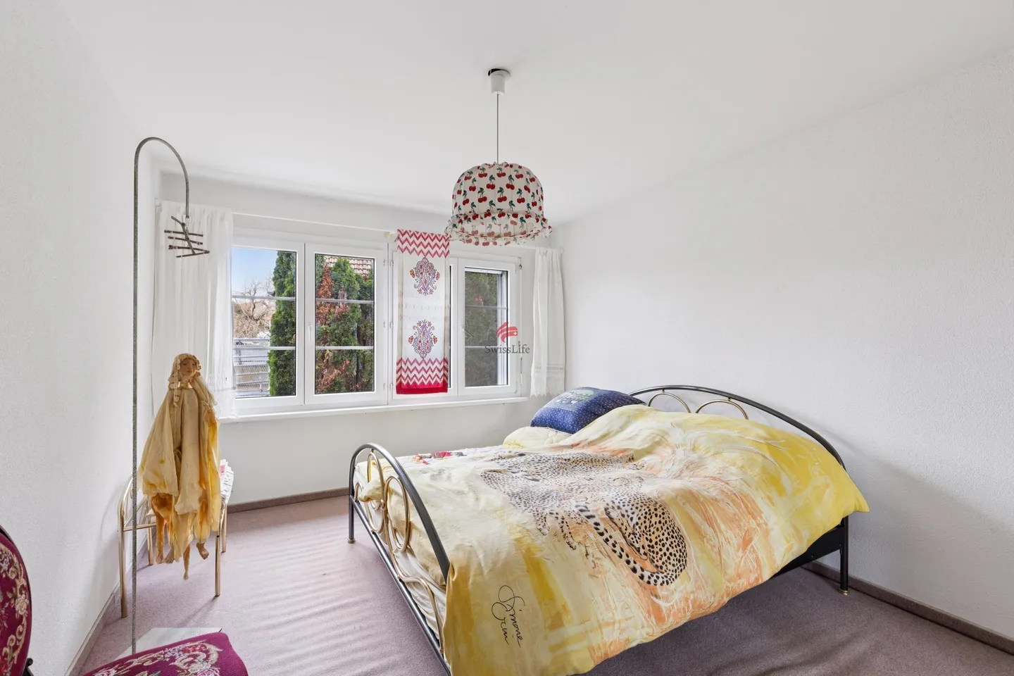 Cozy Garden Apartment with Unobstructed View - Photo 8 of 11