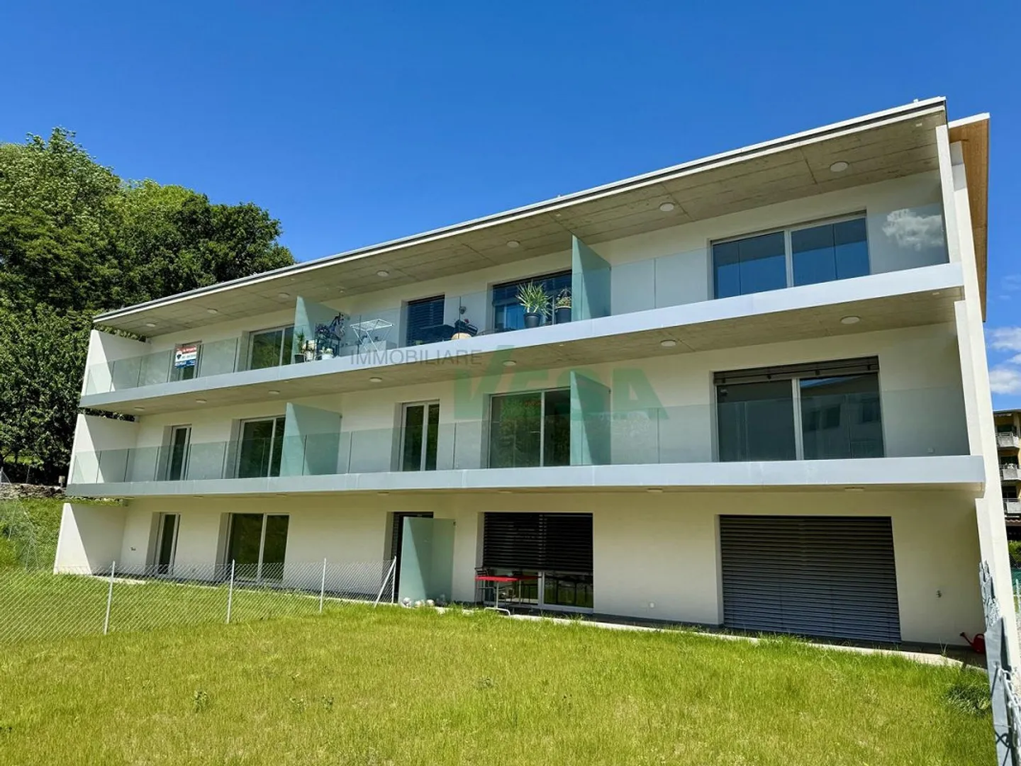 Neue und helle 3,5-Zimmer-Wohnung mit großem Garten - Foto 8 von 9