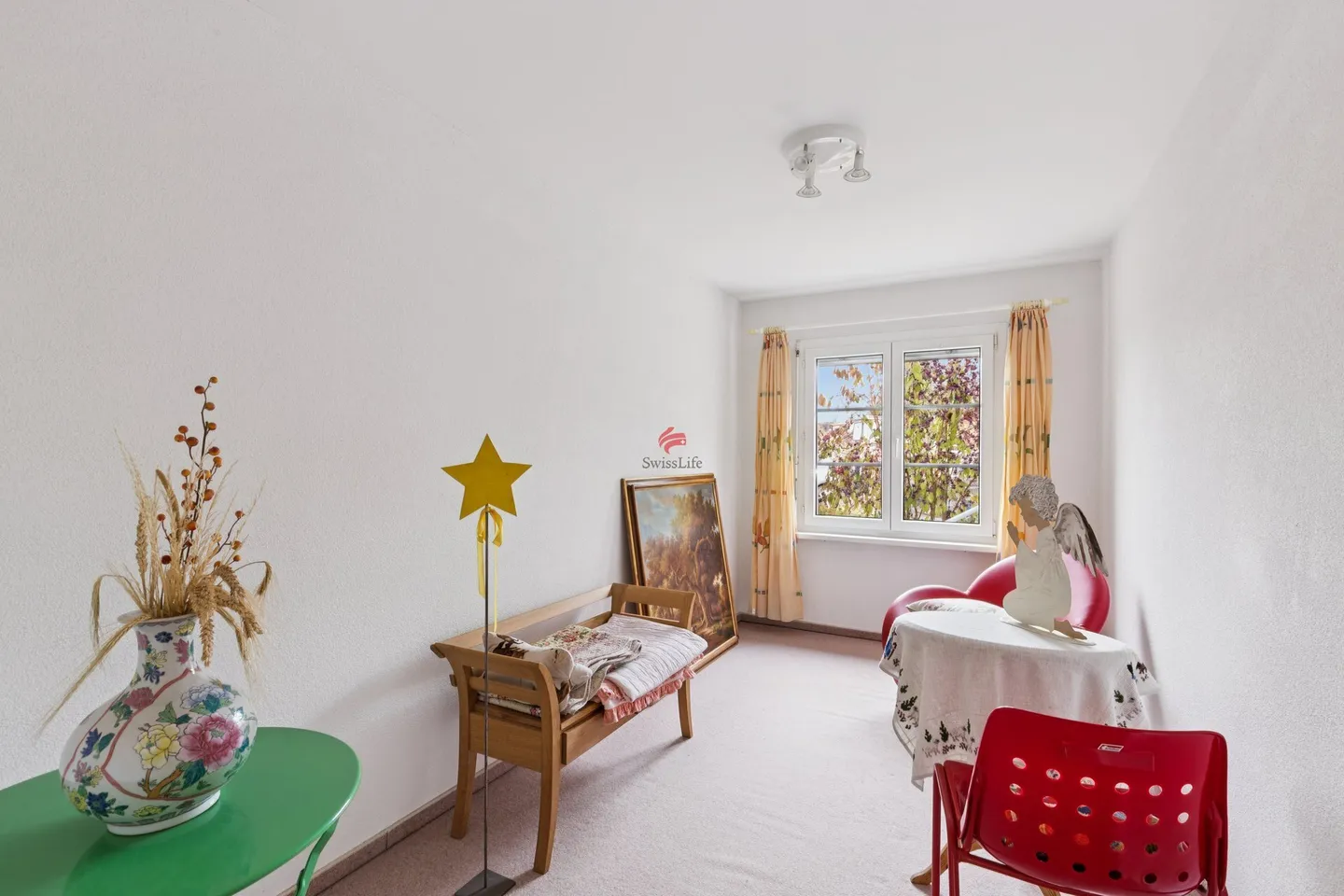 Cozy Garden Apartment with Unobstructed View - Photo 6 of 11