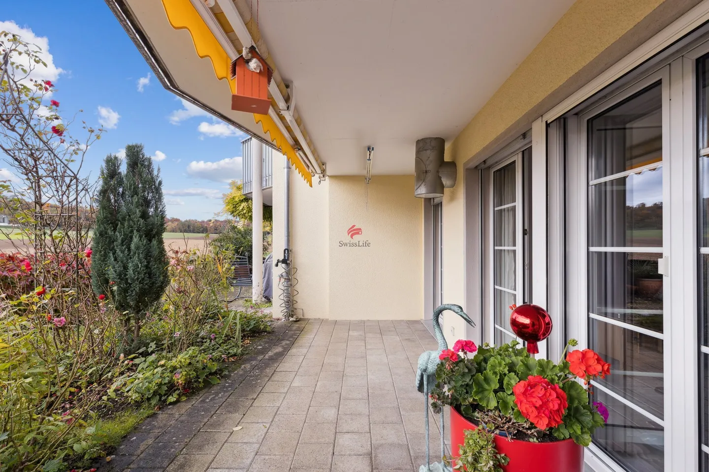 Cozy Garden Apartment with Unobstructed View - Photo 10 of 11