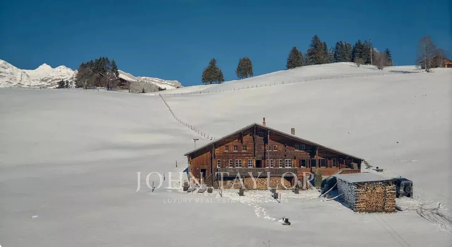 Charming Renovated Farmhouse - Photo 3 of 13