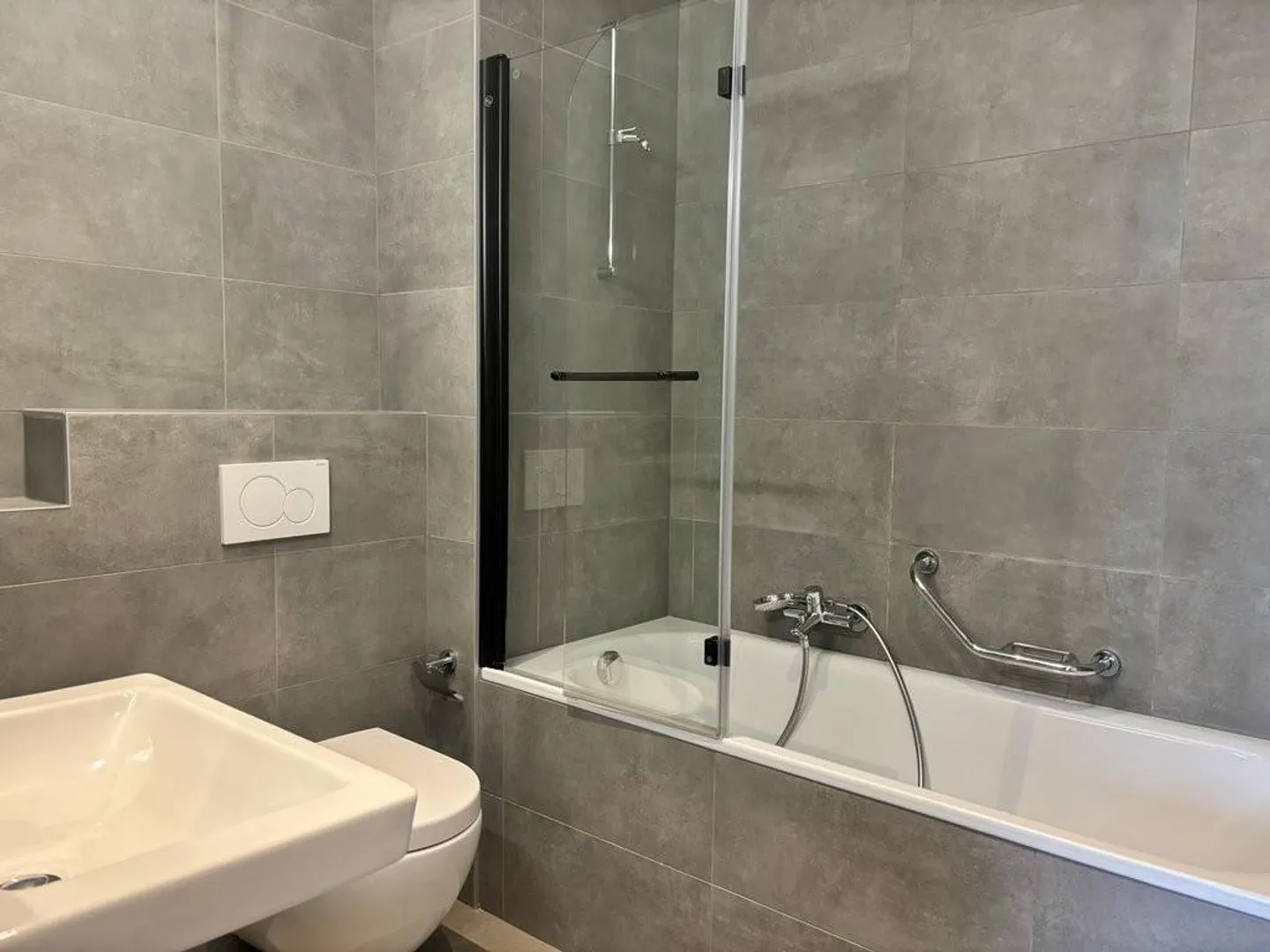 Wunderschöne, vollständig renovierte Wohnung im Herzen von Champel - Foto 7 von 12