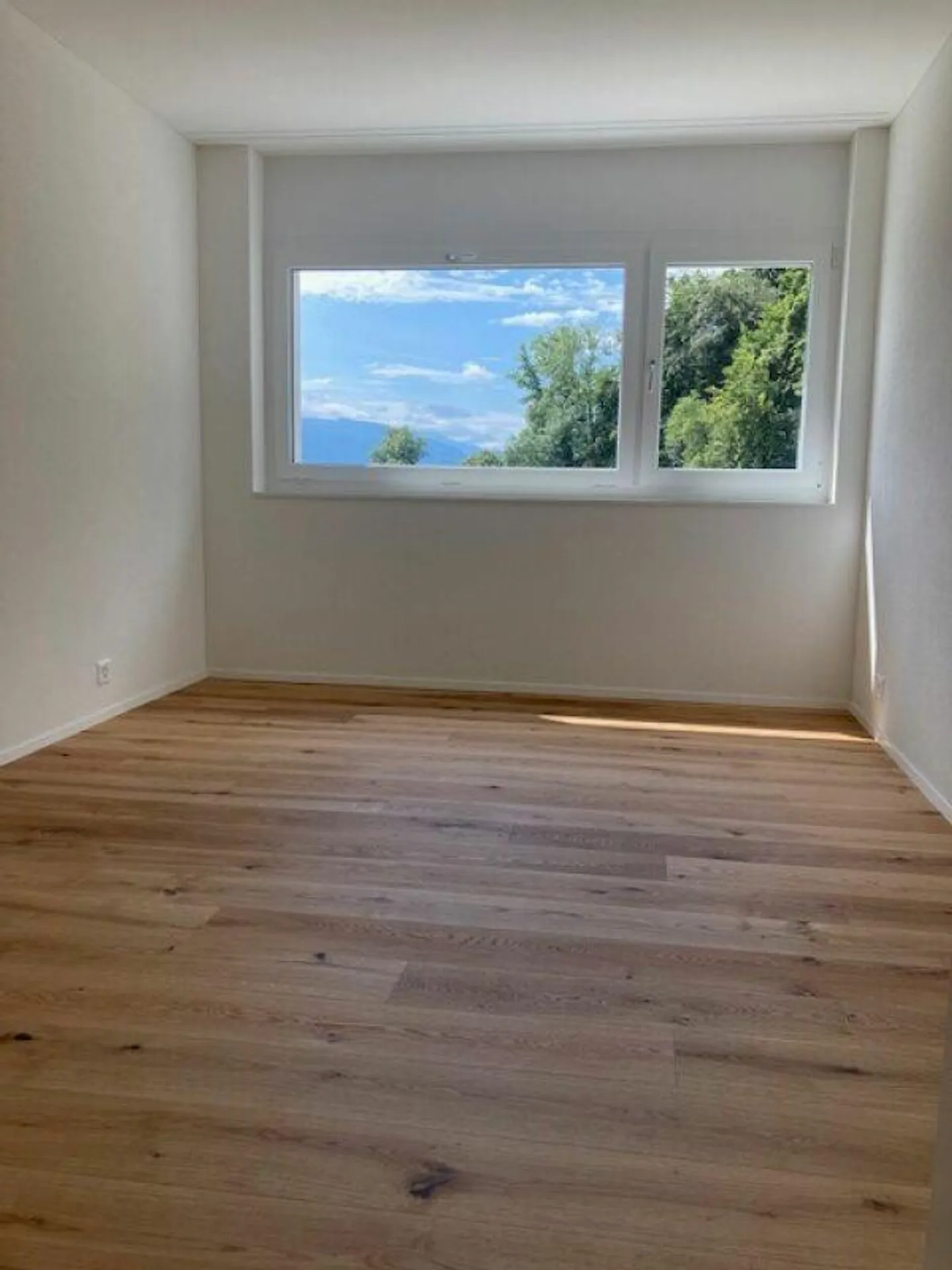 Ampio e luminoso appartamento duplex di 4,5 locali con contratto di affitto - Foto 19 di 19