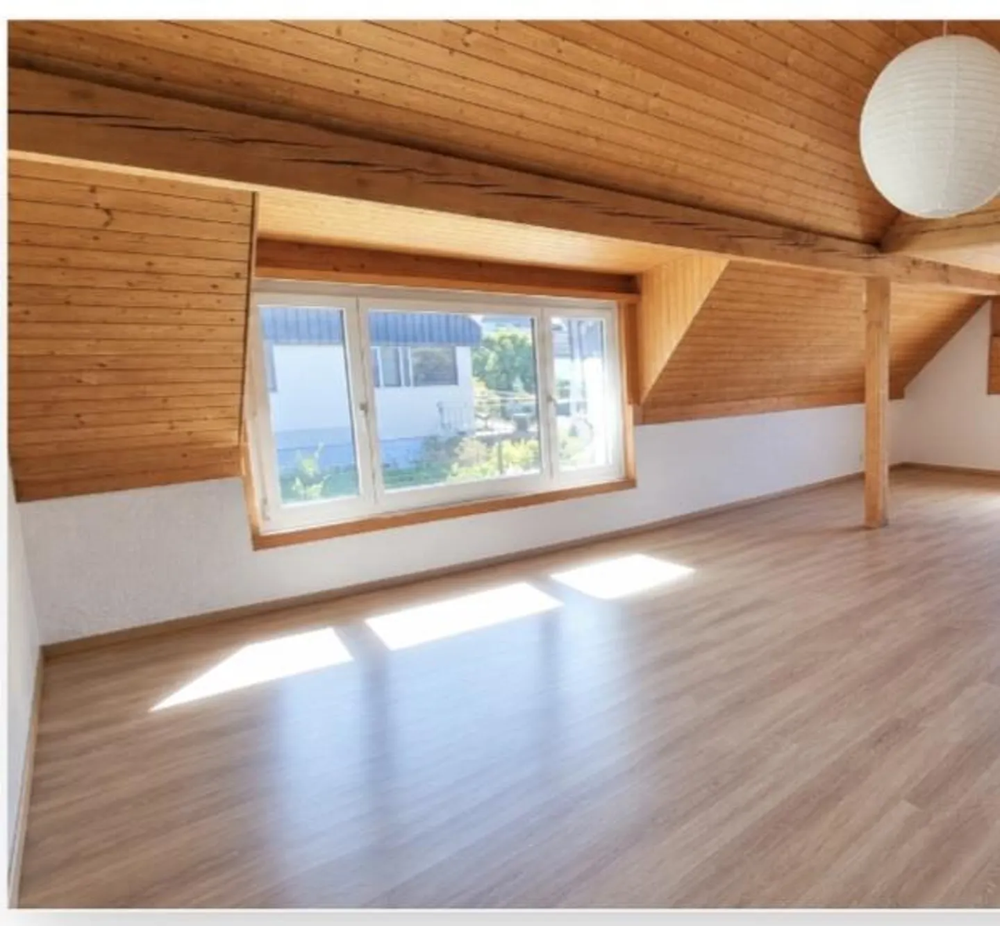 Maison individuelle avec grand jardin dans un quartier familial - Photo 5 sur 6
