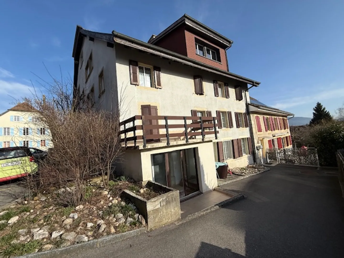 Duplex spacieux à Lignières - Photo 1 sur 6