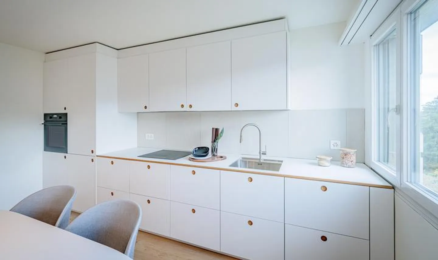 TOLLE 4.5 ZIMMER WOHNUNG - TIPTOP  TOTALSANIERT - Foto 3 von 7