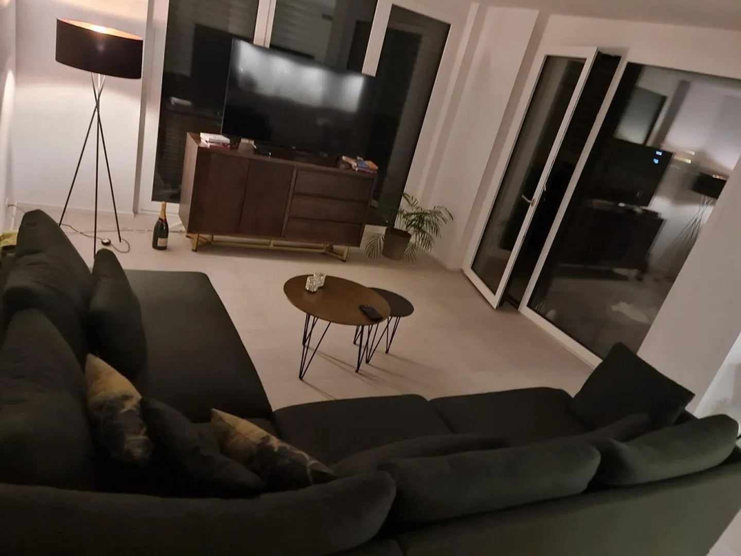 Top moderne und hochwertige Wohnung - Foto 6 von 9