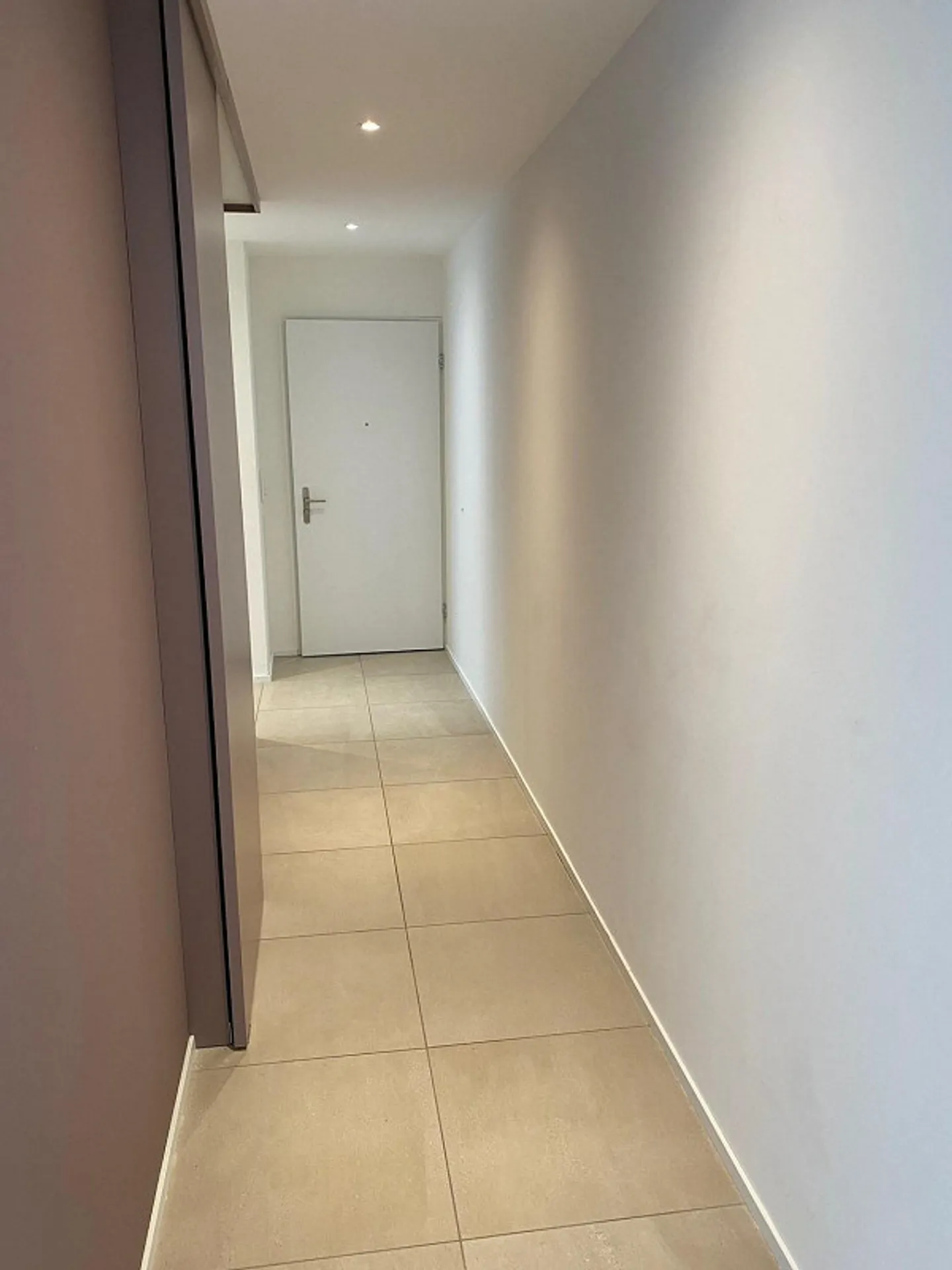Top moderne und hochwertige Wohnung - Foto 9 von 9