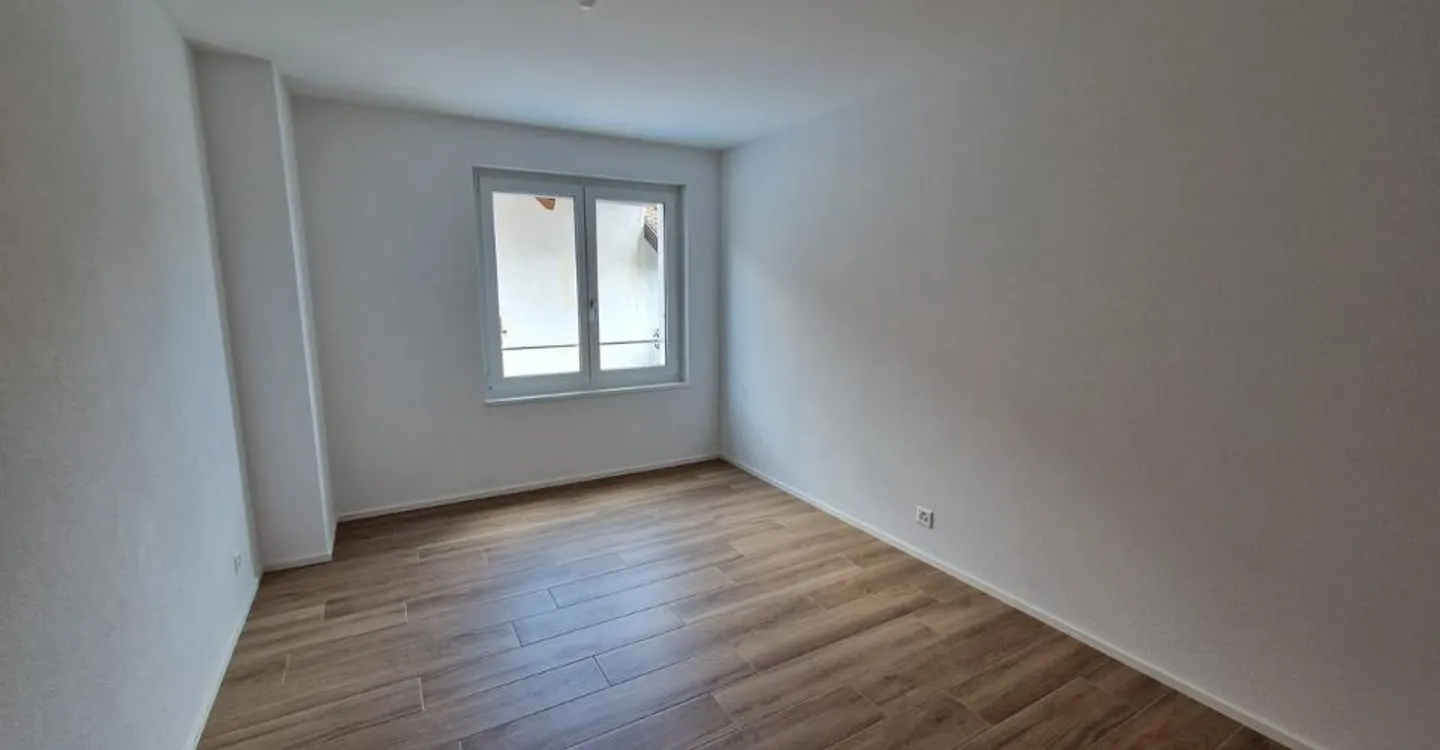 4.5-room apartment on the 1st floor - Photo 4 of 7