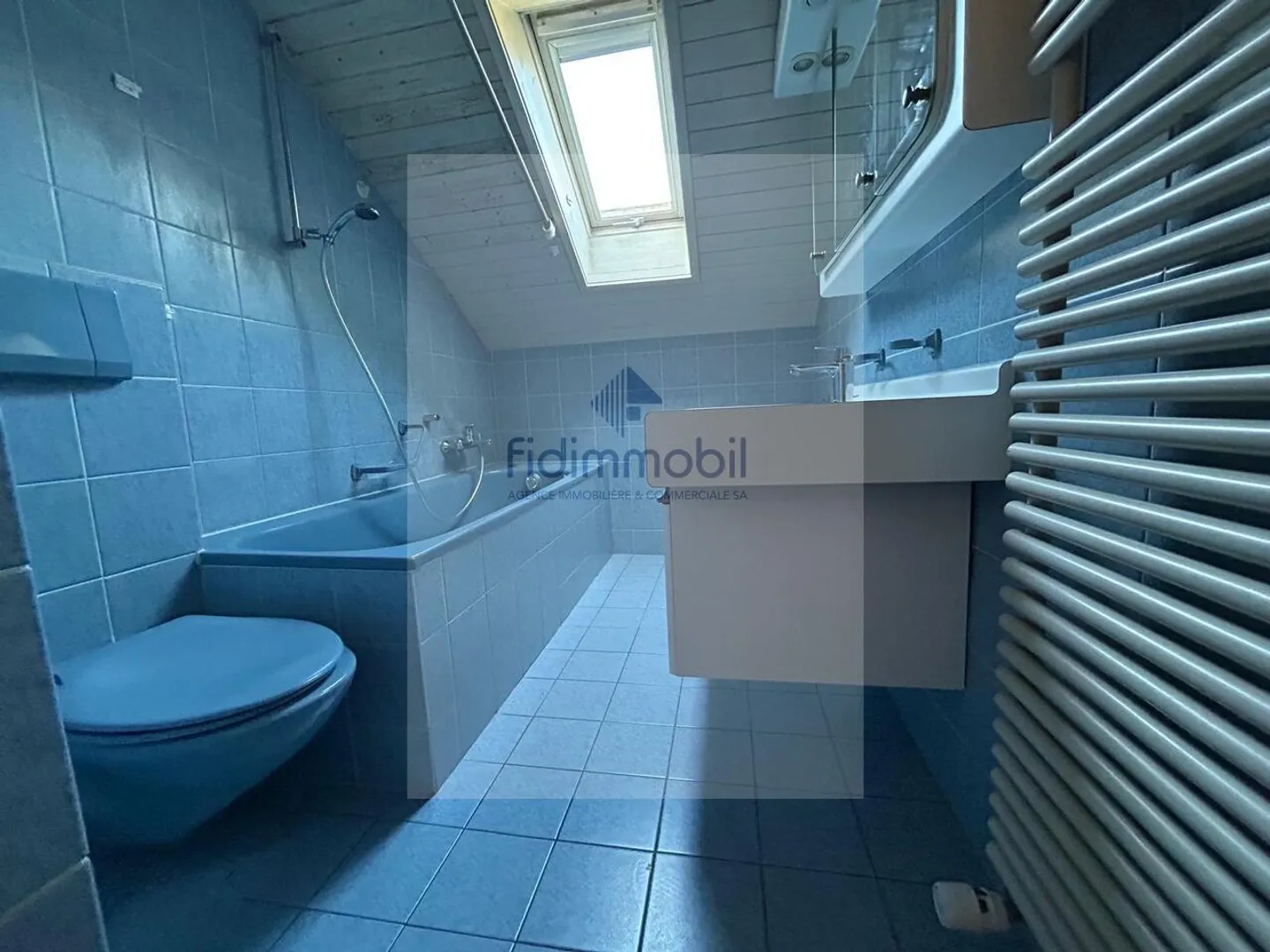 SCHÖNE WOHNUNG NAHE ALLER ANNEHMLICHKEITEN - Foto 4 von 5
