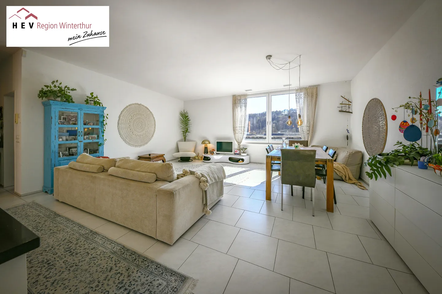 Family Home in Quiet Location - Photo 3 of 8