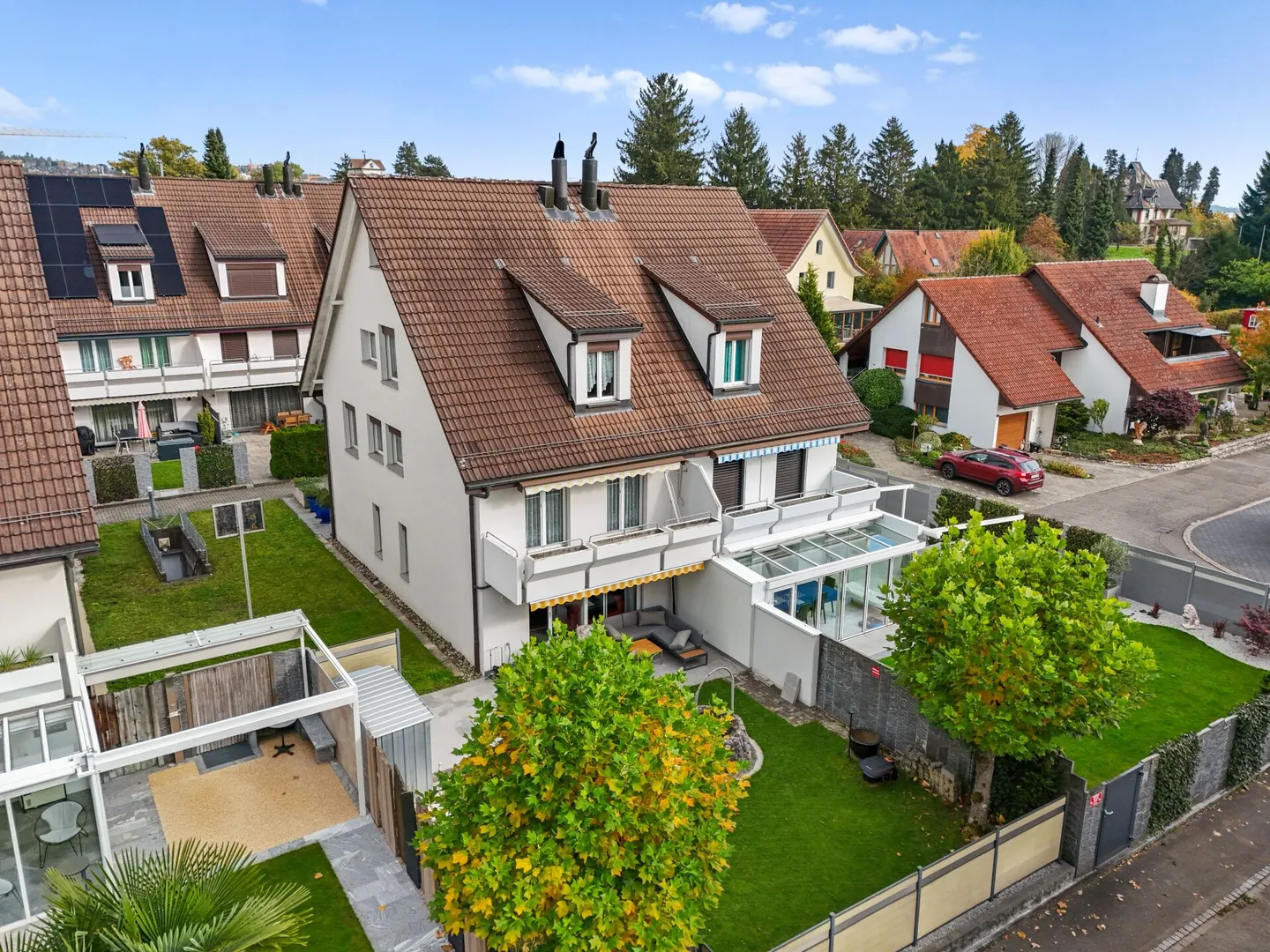 Grande maison cherche connexion familiale - Photo 1 sur 10