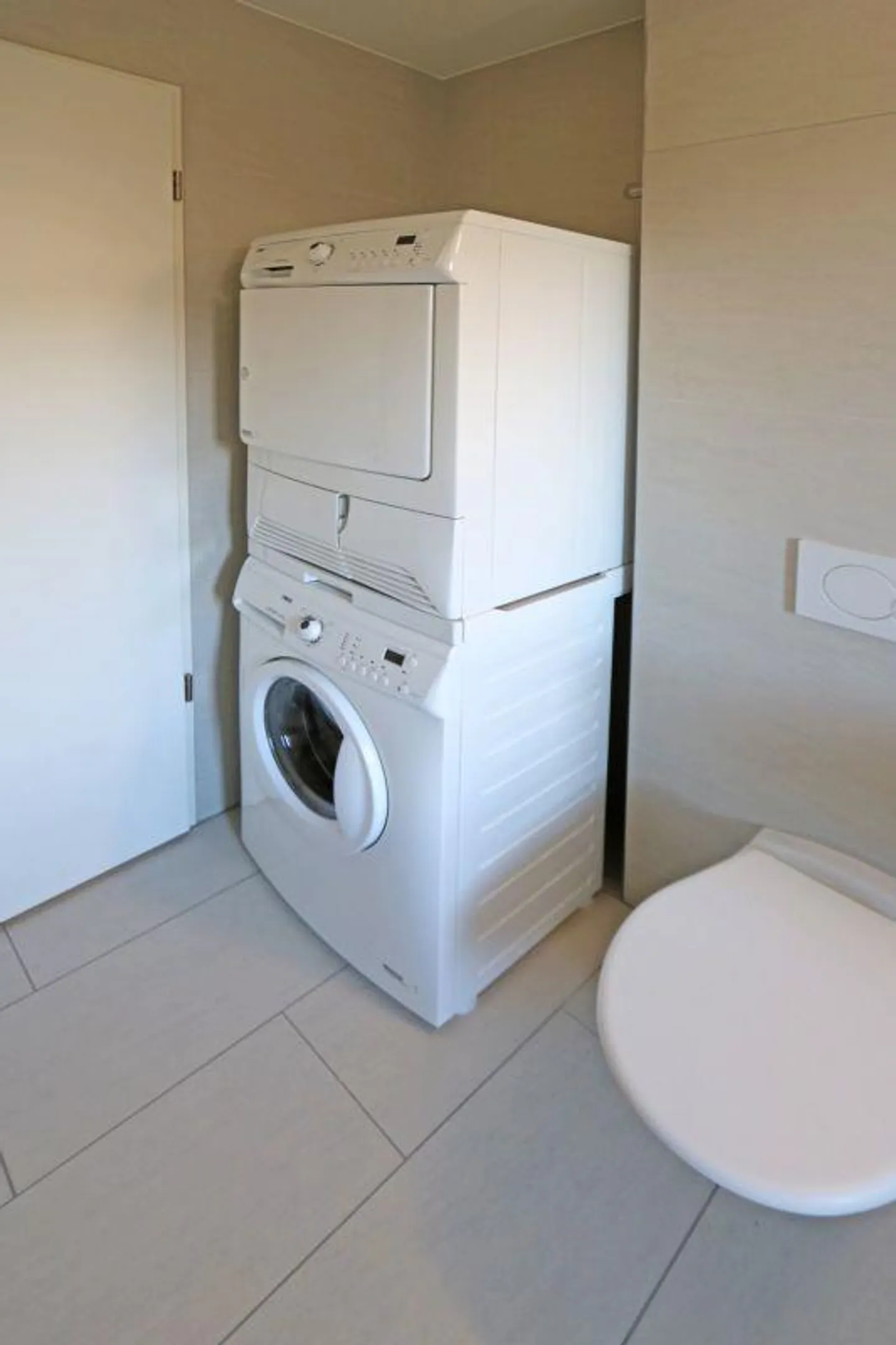 Are you looking for a perfect family apartment in the green? - Then you are in the right place! - Photo 8 of 12