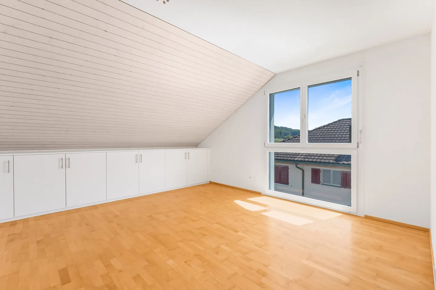 Appartement sous les toits charmant dans le vert Reusstal - Calme. Vue dégagée. Qualité de vie... - Photo 9 sur 13