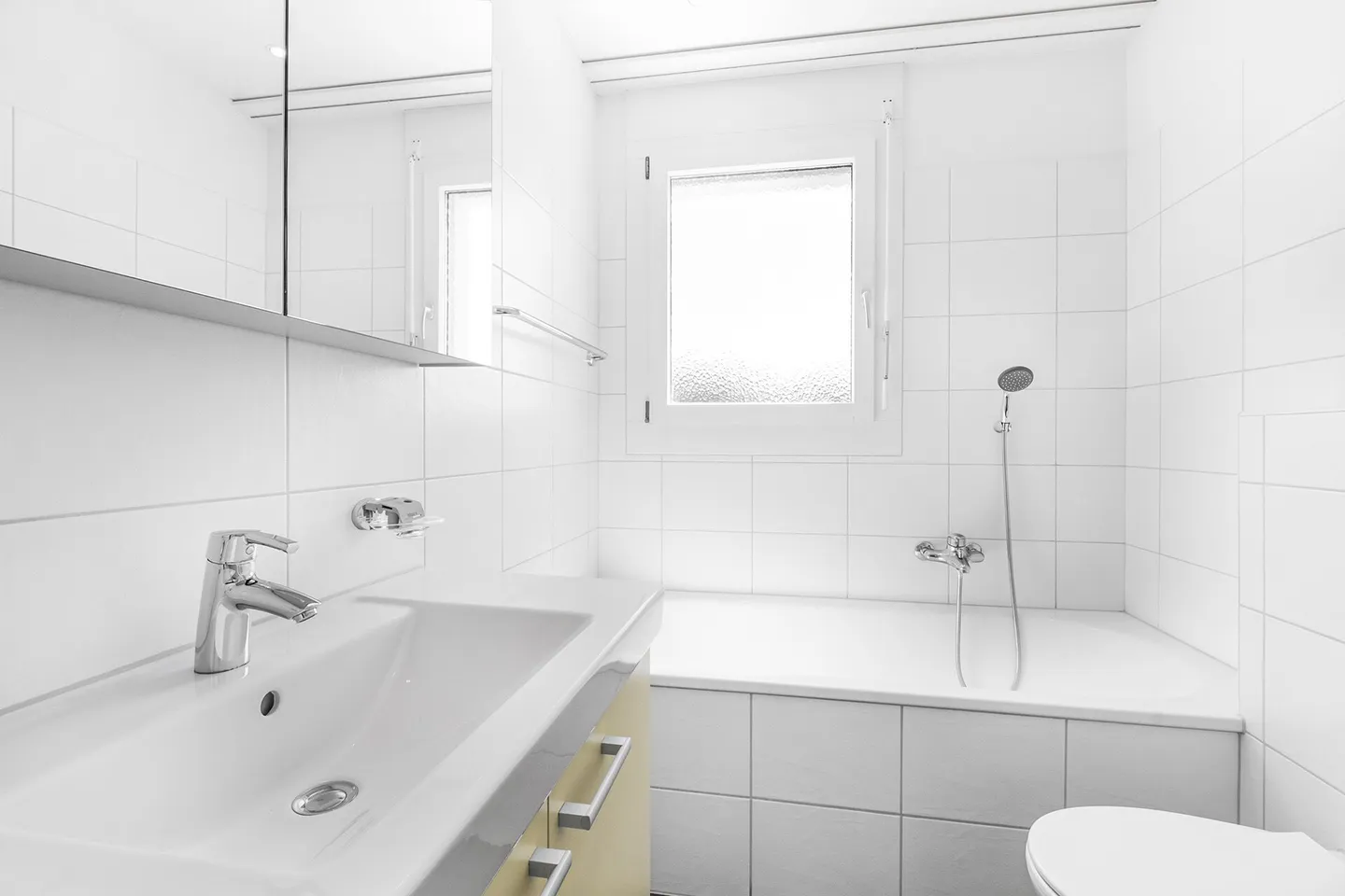 Appartement sous les toits charmant dans le vert Reusstal - Calme. Vue dégagée. Qualité de vie... - Photo 11 sur 13