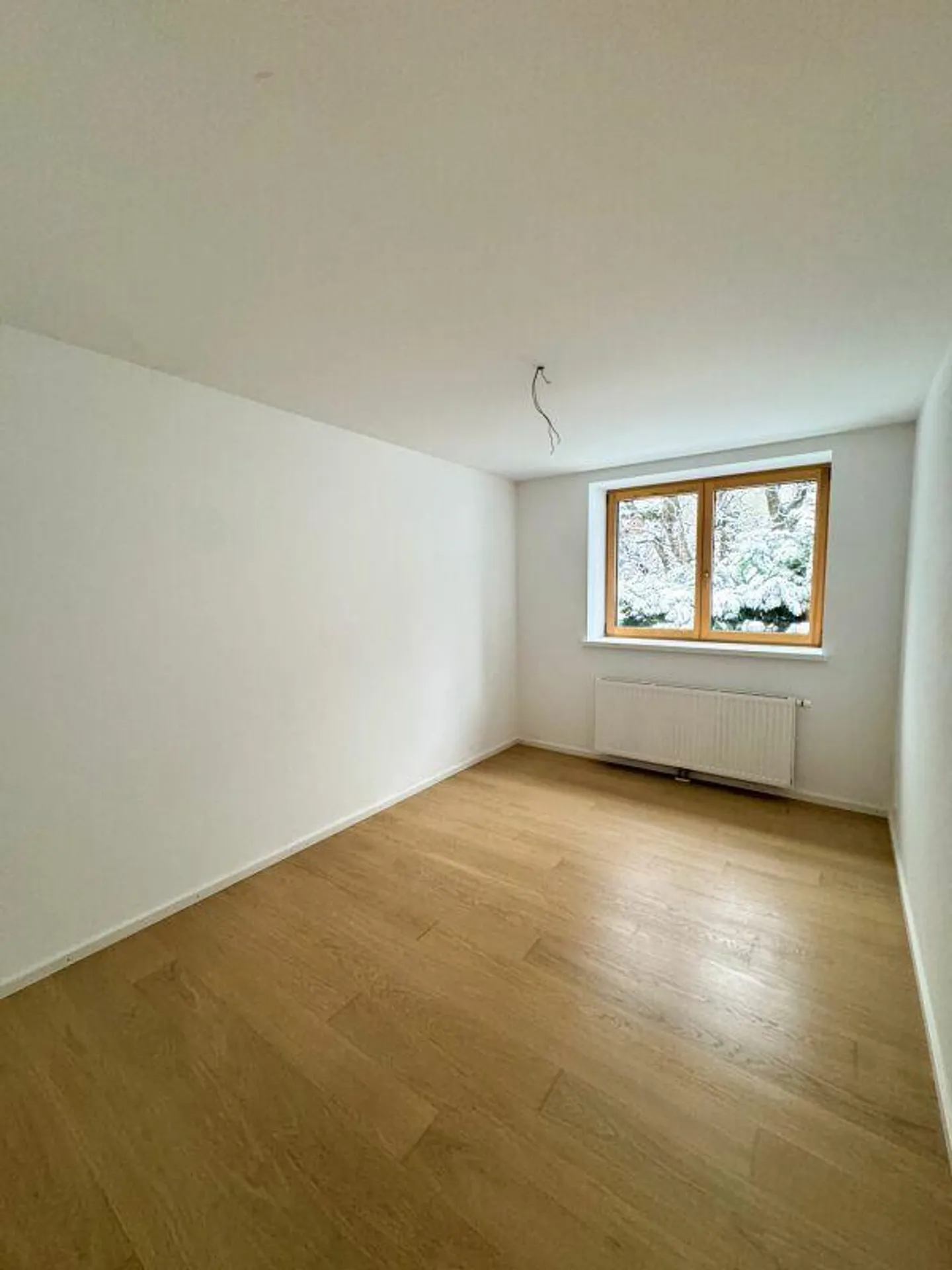 Appartamento esclusivo di 3,5 locali con grande terrazza in una posizione tranquilla di prima scelta... - Foto 9 di 11