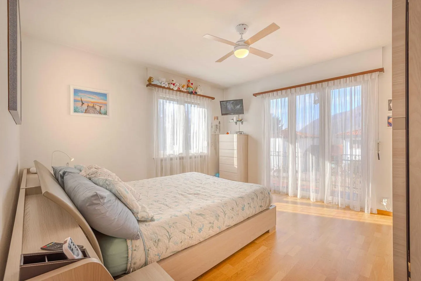 GERÄUMIGE VILLA MIT 6,5 ZIMMERN IM GRÜNEN IN MALCANTONE - Foto 5 von 9