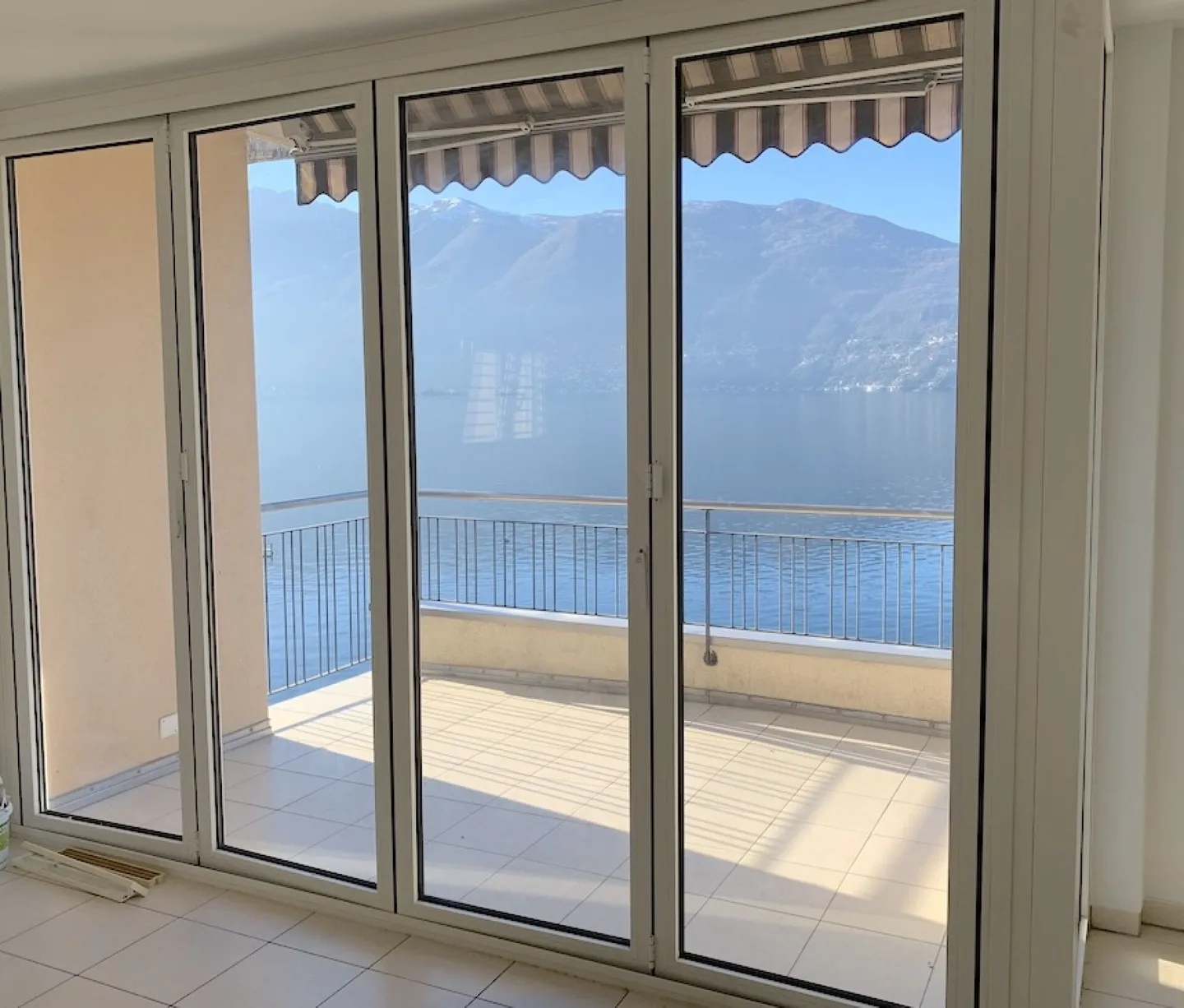 Helle 3.5 Zimerwohnung an bequemer Lage - Foto 4 von 12
