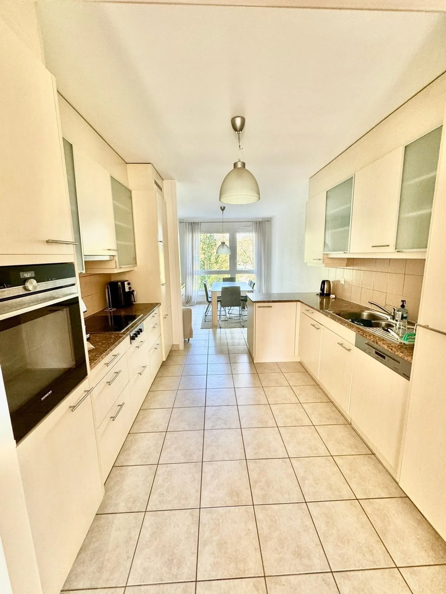 Luxuswohnung 130 m² alles inklusive Komfort und Modernität im Herzen der Stadt in Versoix - Foto 2 von 11