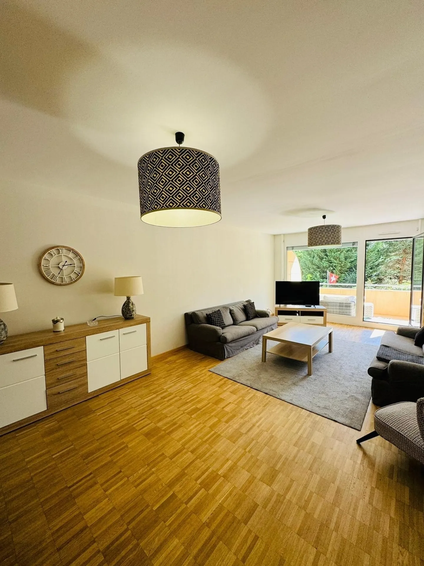 Luxuswohnung 130 m² alles inklusive Komfort und Modernität im Herzen der Stadt in Versoix - Foto 1 von 11