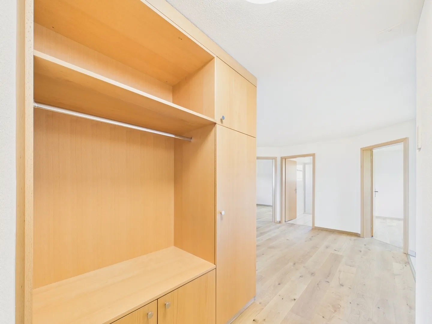 Bright & charming 3.5-room apartment in the heart of Unterwasser - Photo 7 of 10