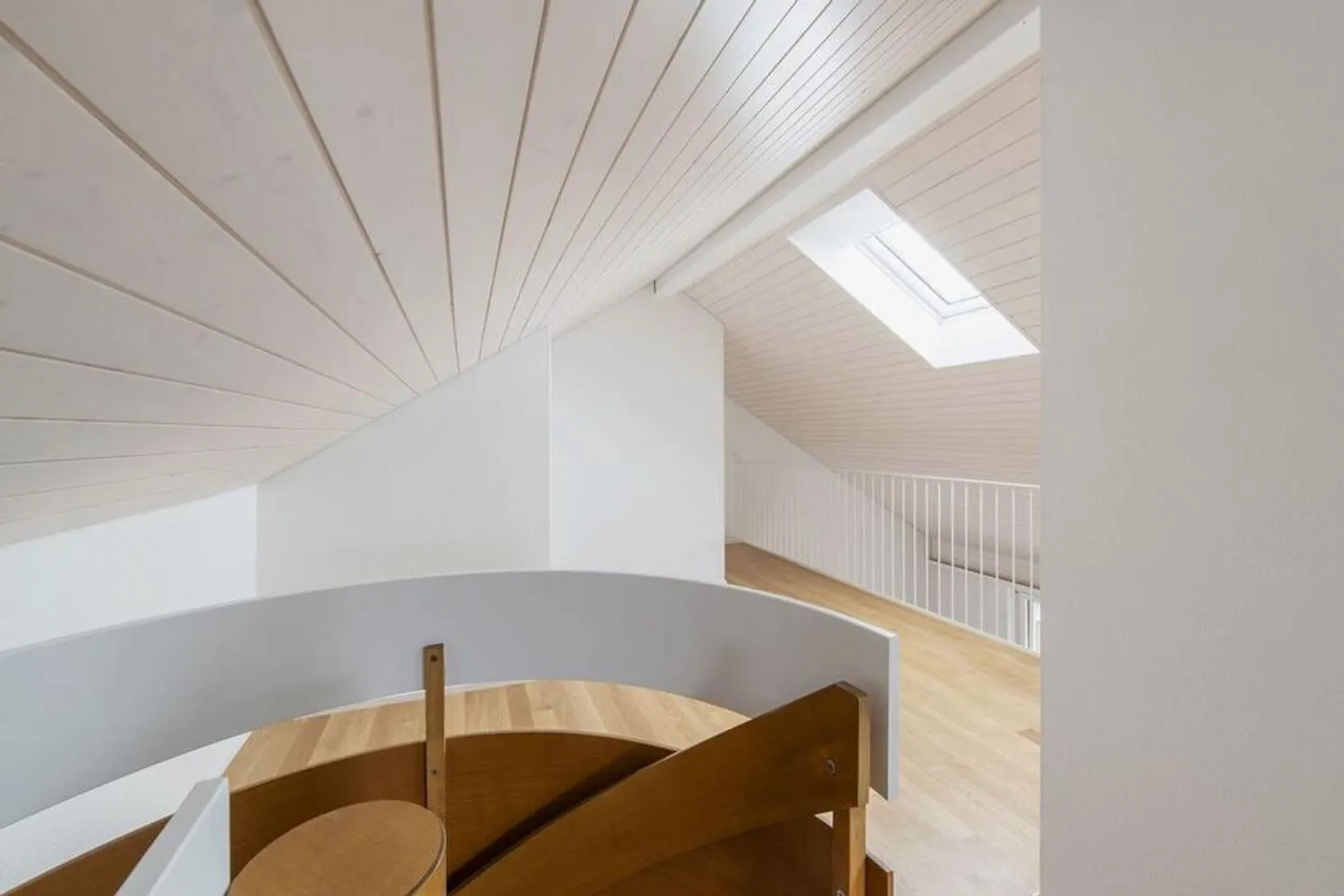 Grosszügige 4.5-Zimmer-Maisonettewohnung in Bassersdorf - Foto 7 von 8