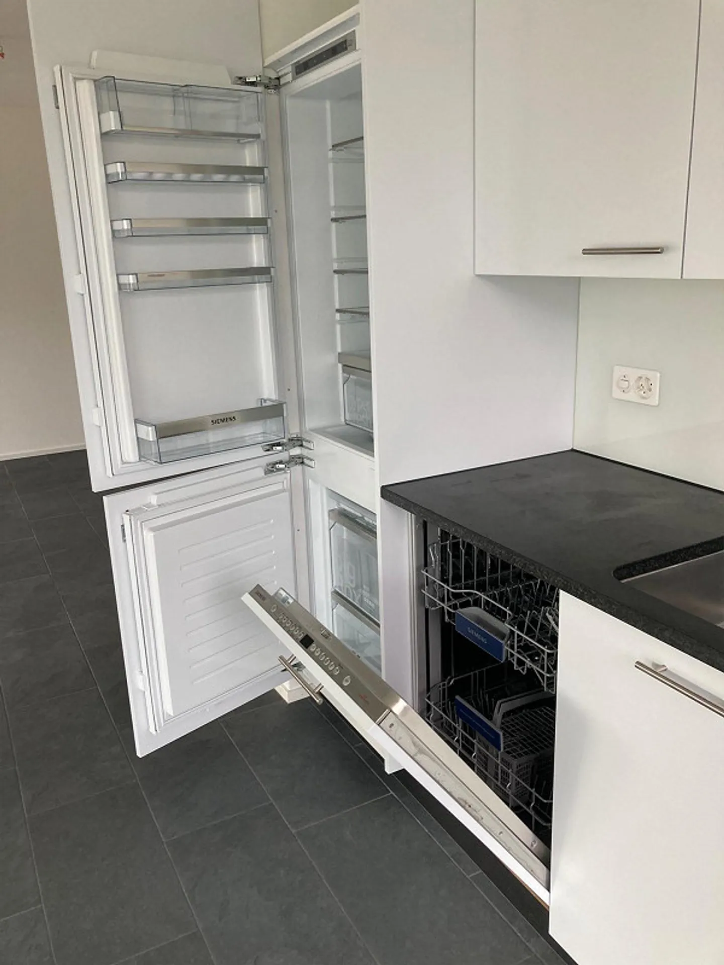 Moderne Wohnung mit Wintergarten - Foto 4 von 15