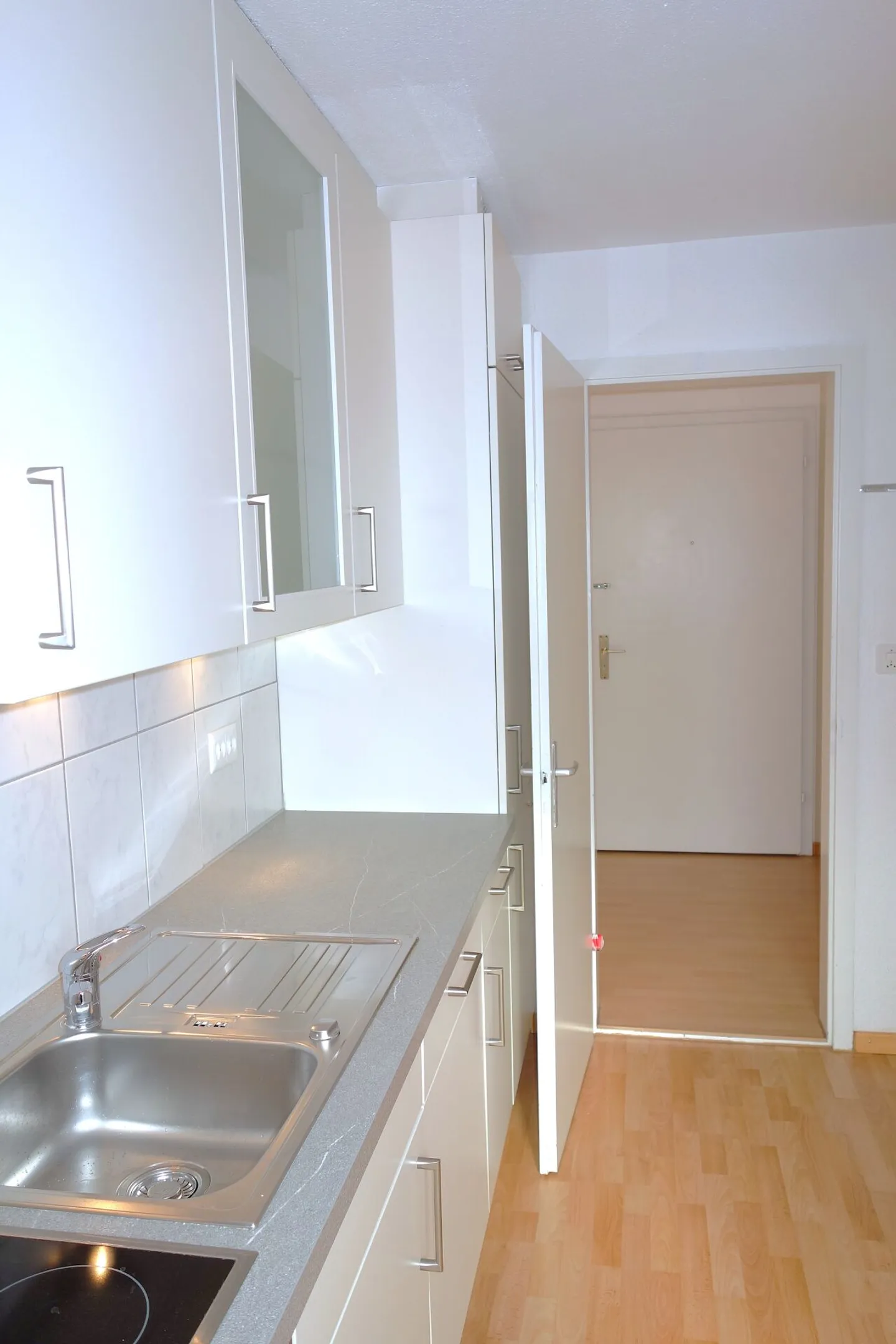 Moderno grande appartamento di 4,5 stanze a Trimbach - Foto 4 di 19