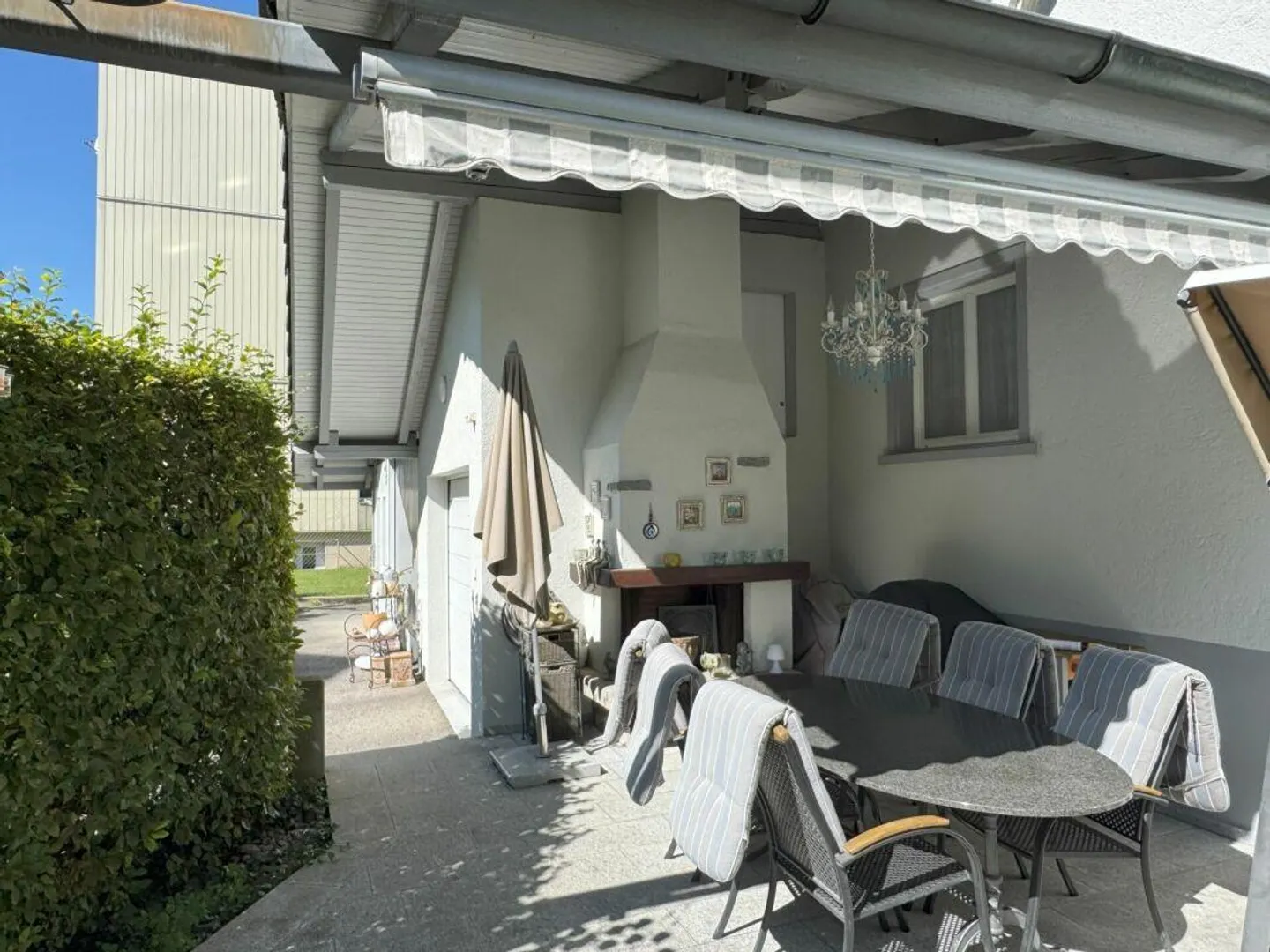 Vivere e lavorare sotto lo stesso tetto - La tua nuova casa con spazio commerciale - Foto 12 di 13