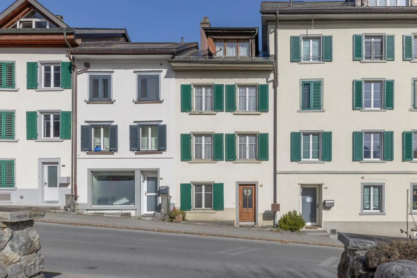4.5-Room Terraced House in the Center of Schwanden - Photo 1 of 11