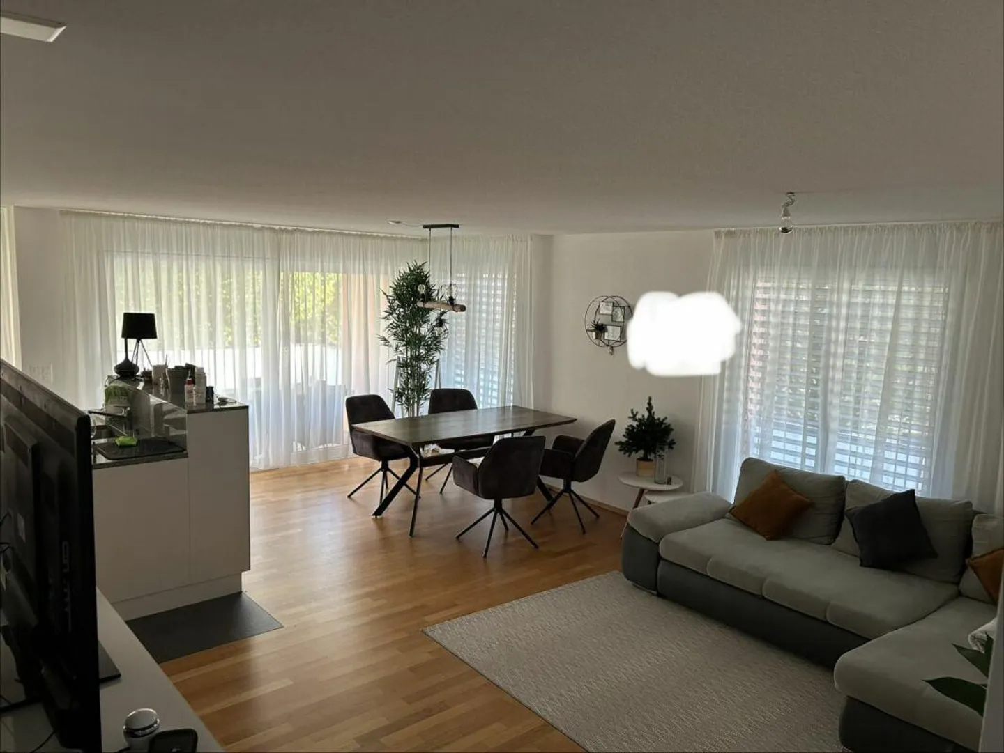 bright 3.5-room apartment - Photo 2 of 10