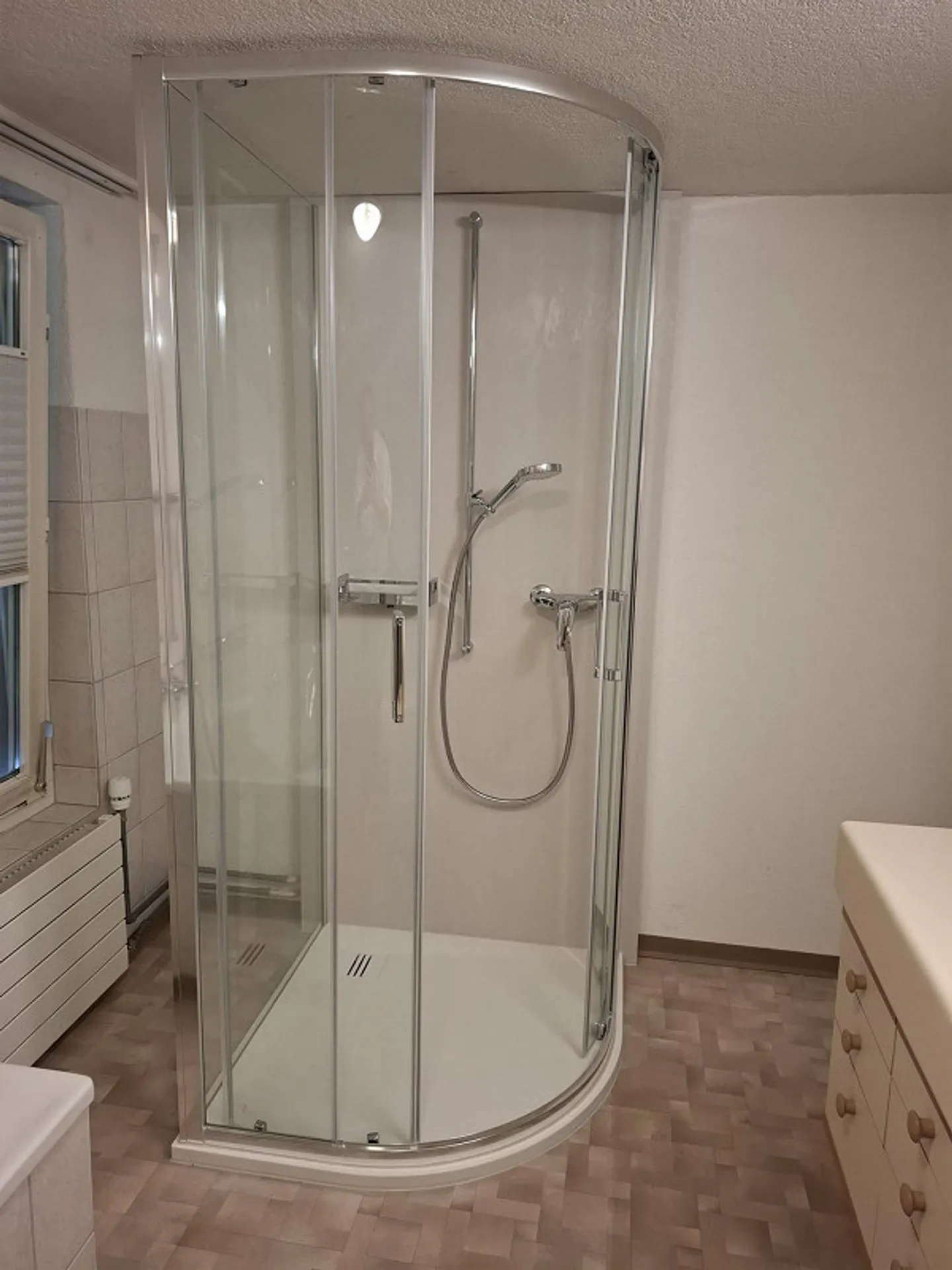 Casa unifamiliare ben posizionata! - Foto 4 di 9