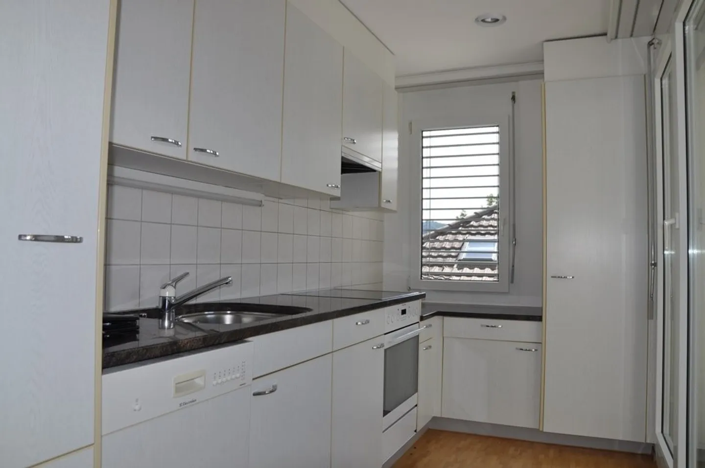 4.5 Room Apartment near University - Photo 6 of 9