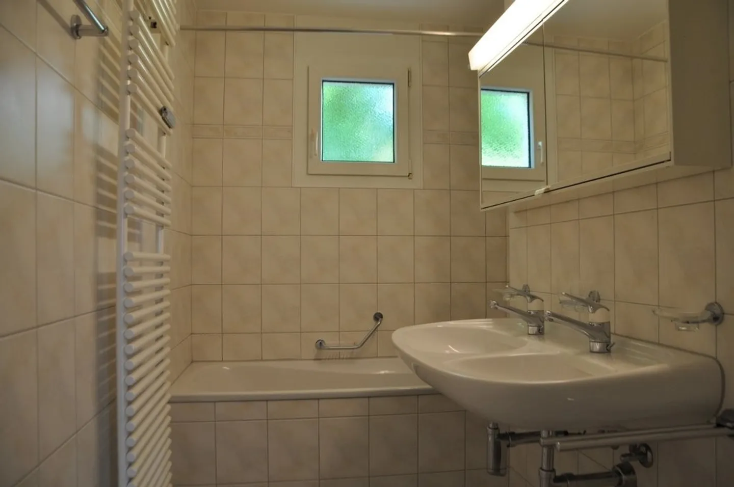 4.5 Room Apartment near University - Photo 7 of 9