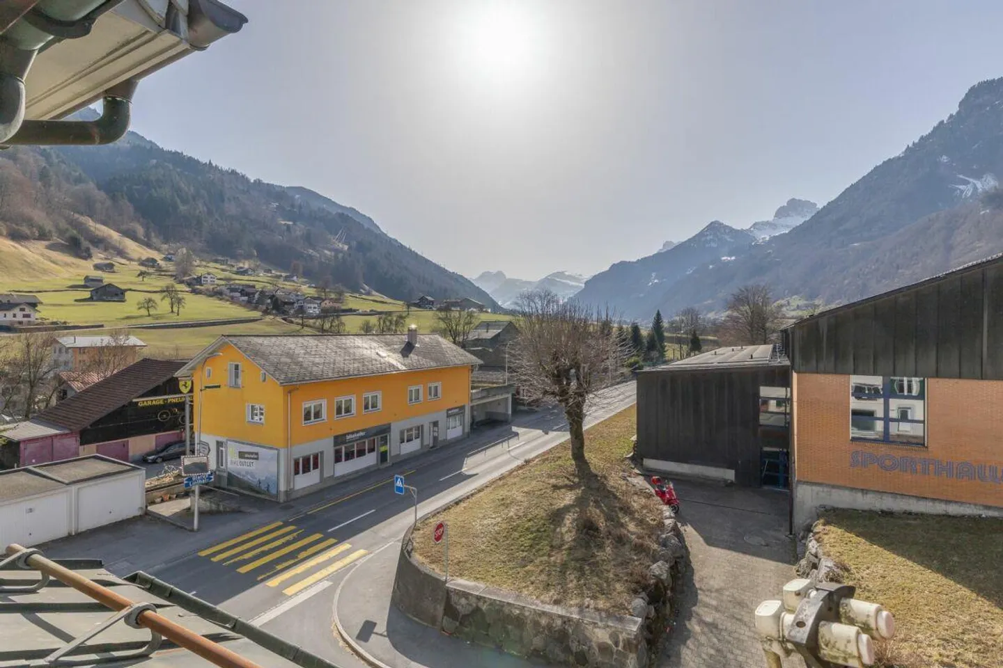 4.5-Room Terraced House in the Center of Schwanden - Photo 9 of 11