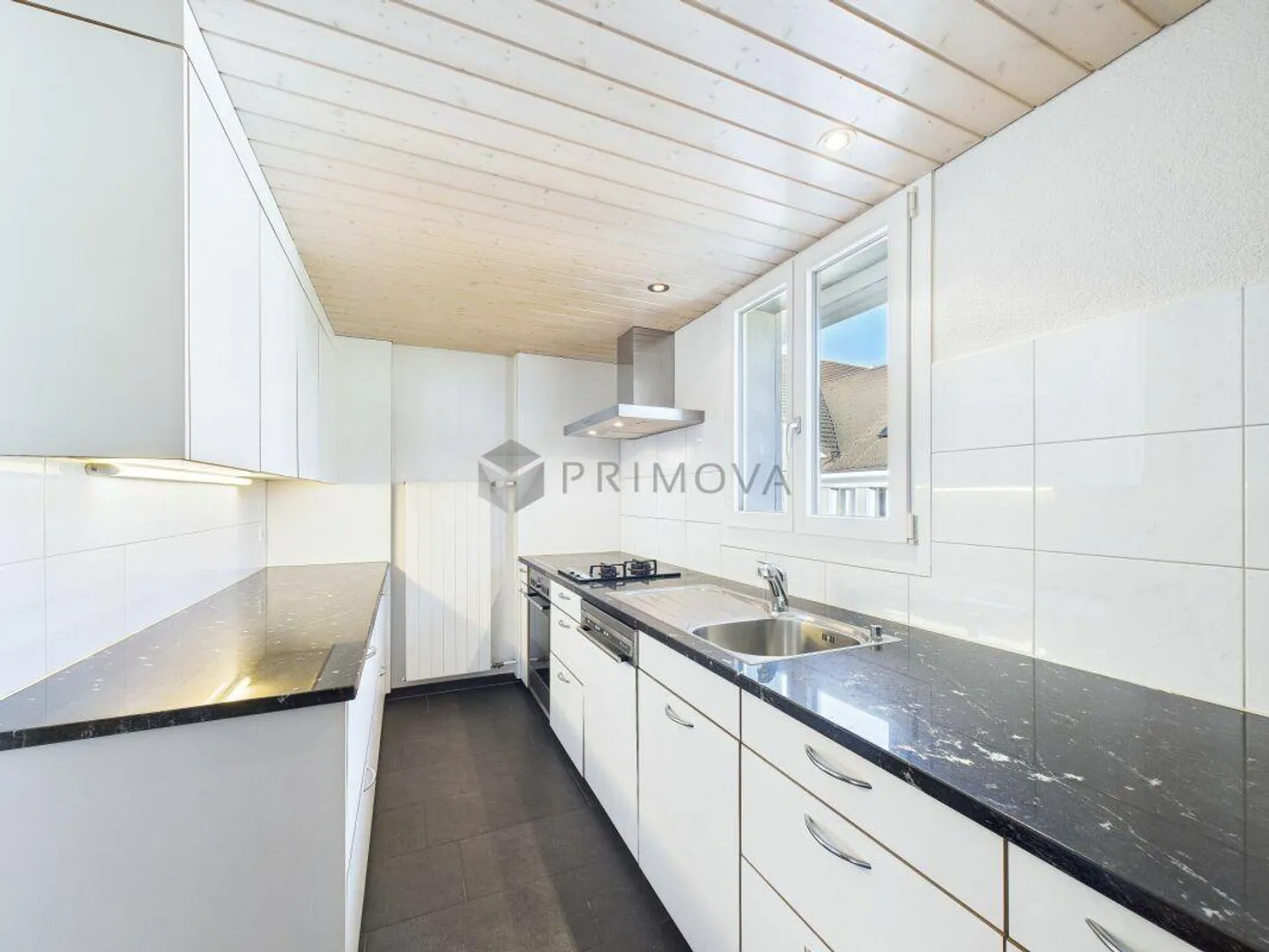 Aadorf une maison multifamiliale avec caractère, flux de trésorerie et opportunités. - Photo 5 sur 17