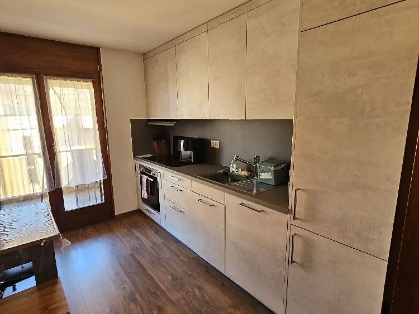 Saxon, renovated 4.5 room apartment in a small PPE. - Photo 2 of 14