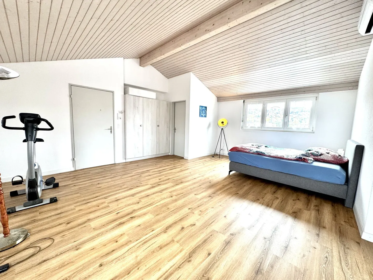 Spacious 3.5 Room Apartment in Top Condition - Photo 5 of 7