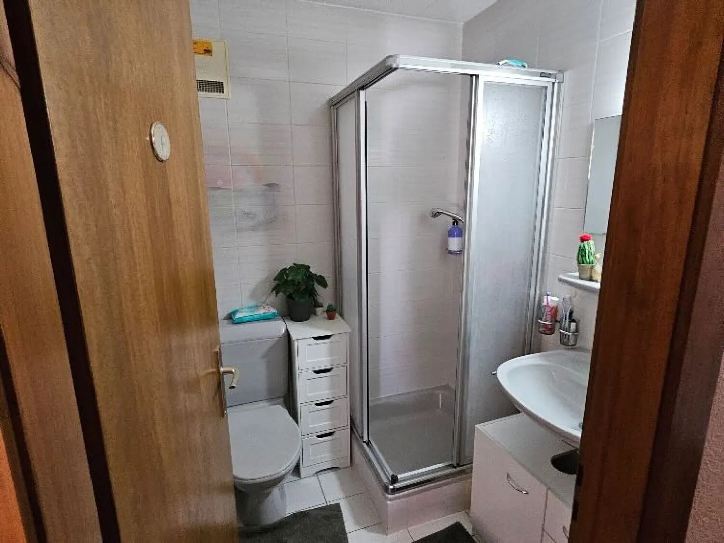 Saxon, renovated 4.5 room apartment in a small PPE. - Photo 11 of 14